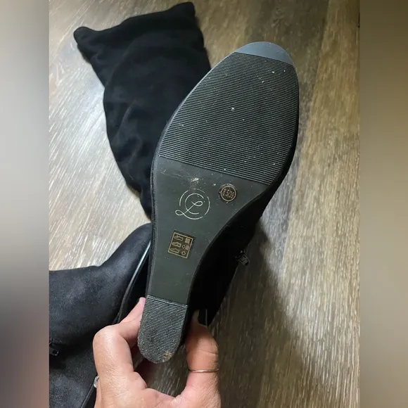 CHINESE LAUNDRY boots