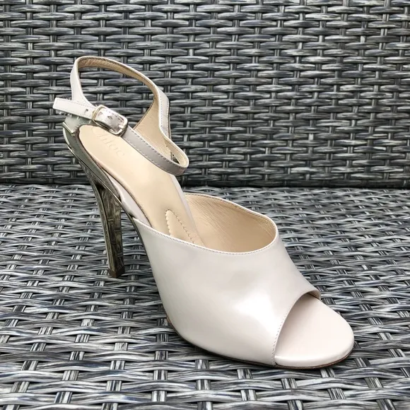 Chloe Peep Toe Gold Heel Ankle Strap Leather Sandals Size 39EU NEW
