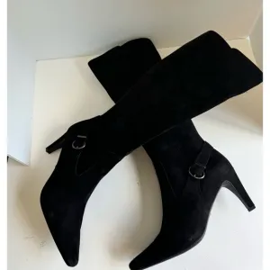 Circa Joan &amp; David CJ Entertain Gray Suede Buckle Detail Boots Size. Size 9.5