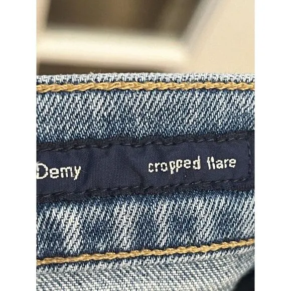 Citizens Of Humanity Demy Cropped Flare Jeans Size 24.         T