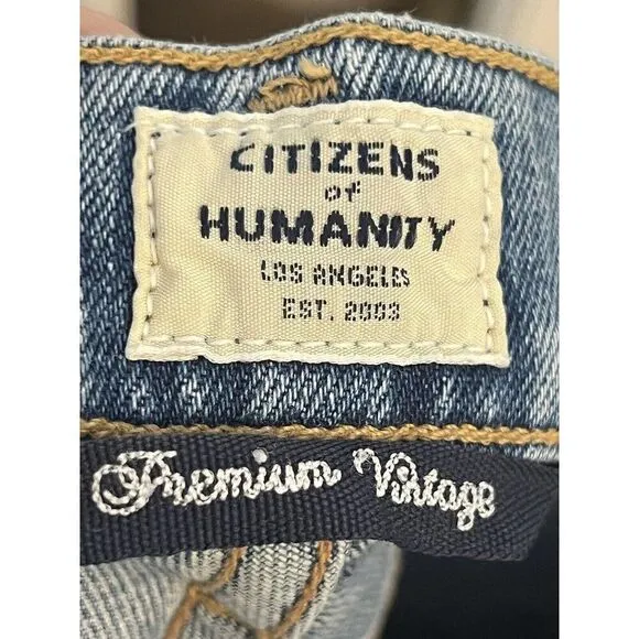 Citizens Of Humanity Demy Cropped Flare Jeans Size 24.         T