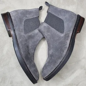 Clark Suede boot size 10