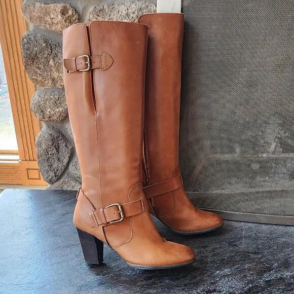 Clarks Brown Leather Heeled Boots Size 8M