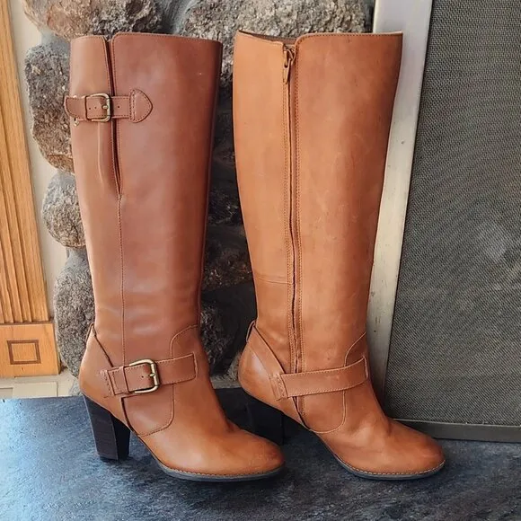 Clarks Brown Leather Heeled Boots Size 8M