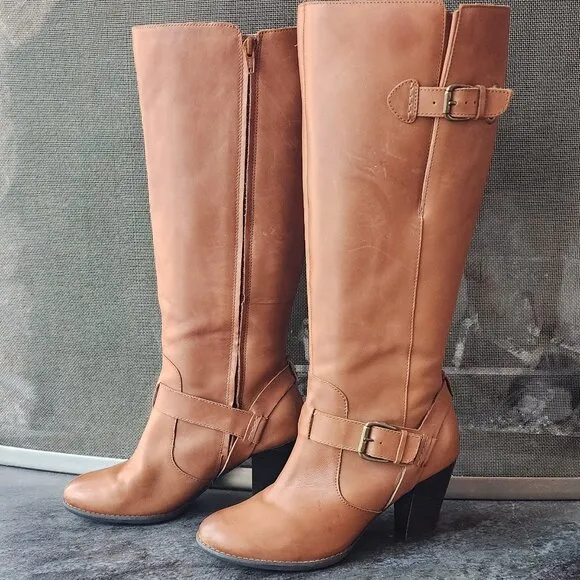 Clarks Brown Leather Heeled Boots Size 8M