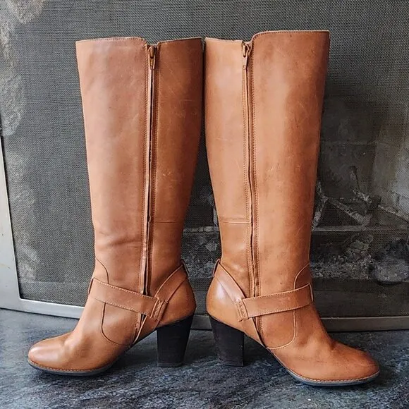 Clarks Brown Leather Heeled Boots Size 8M