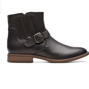 Clark's Camzin Loop Leather Boots