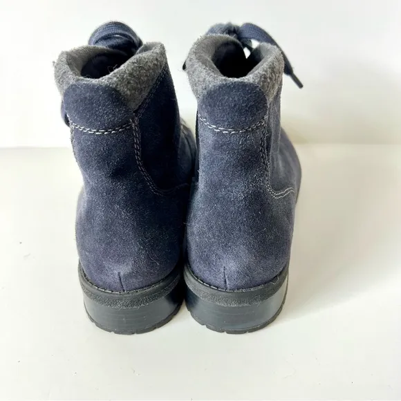 CLARKS COLLECTION Faralyn Soft Cushion Water Resistant Suede Ankle Boots—SZ. 10