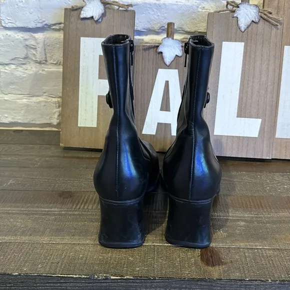 Clark’s Leather boots