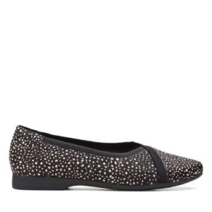 Clarks Un Darcey Ease 2 Flats