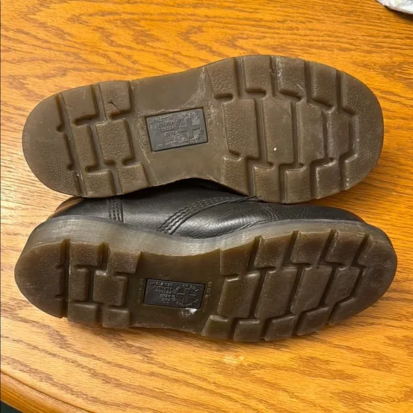 Classic Black Leather Men's Shoes