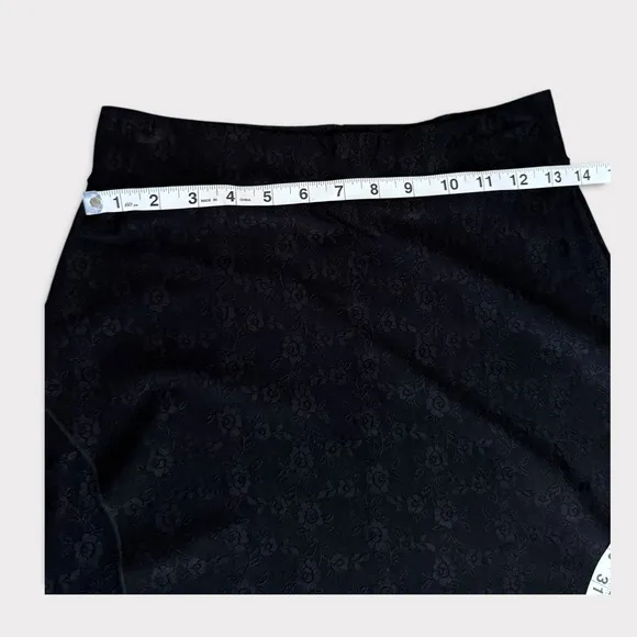 Classic - Black Rose Print Tango Skirt with Overlap Size M