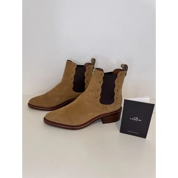 Coach Bowery Peanut Suede Leather Pull-On Studded Chelsea Boots Size 10