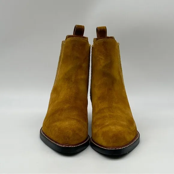 Coach Bowery Suede Chelsea Ankle Boots. Size 7