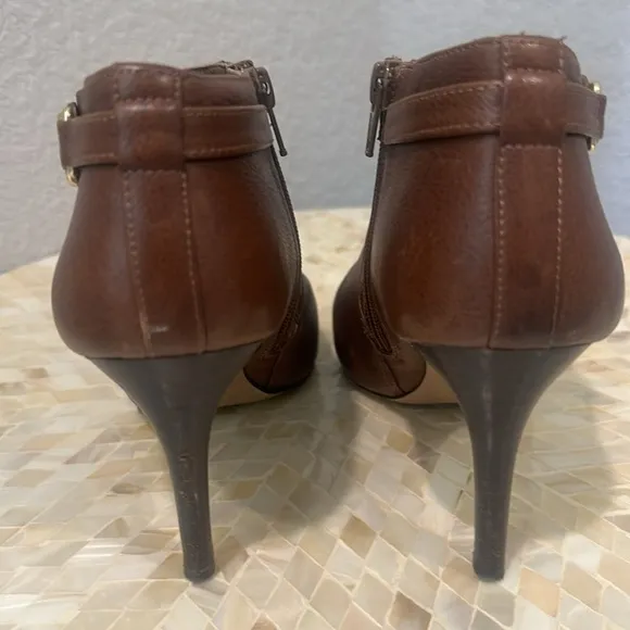 Coach healed boots size 7.5