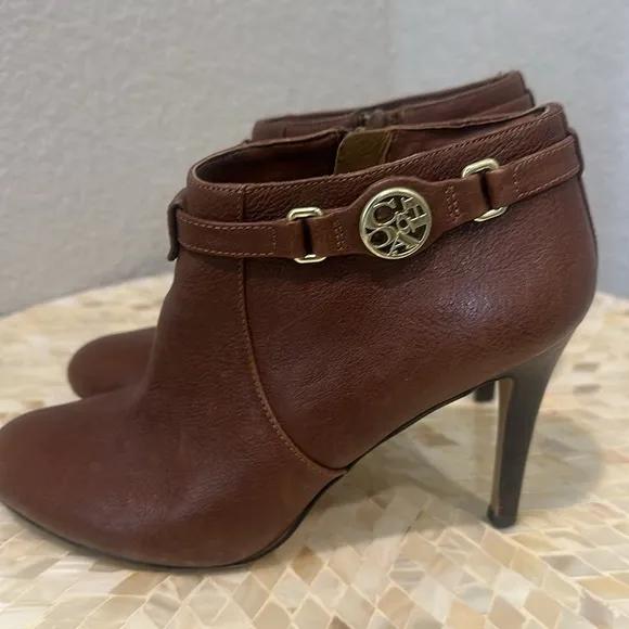 Coach healed boots size 7.5