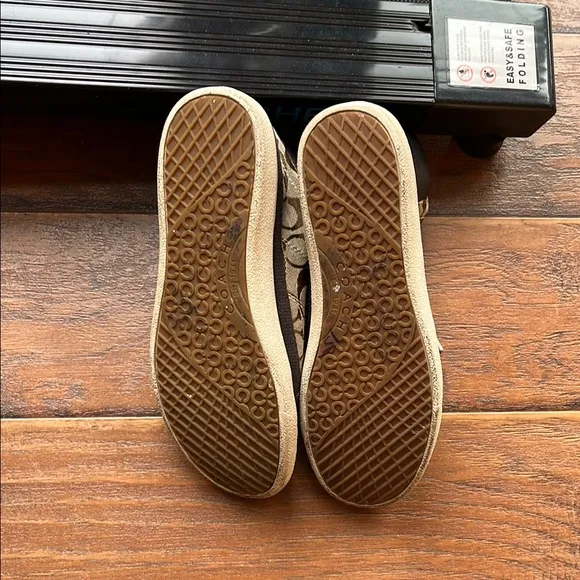 Coach Women's Black and Tan High-Top Sneakers