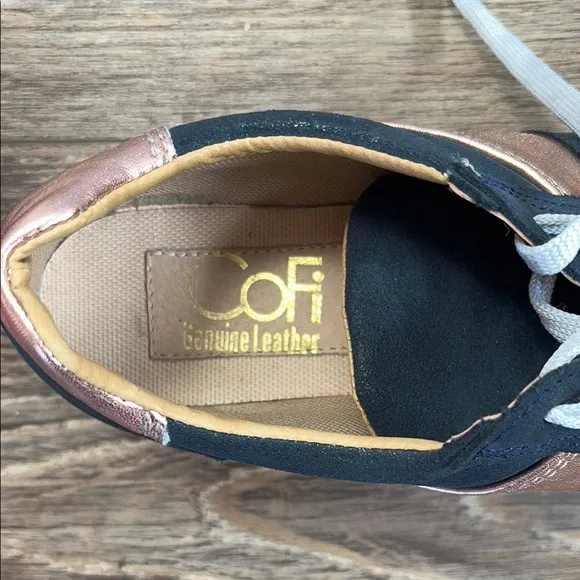 CoFi Genuine Leather Women's Size 8.5 Navy &amp; Metallic Pink Holly Sneakers