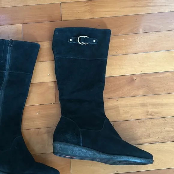 Cole haan black suede boots size 11 m