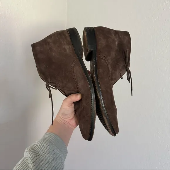 Cole Haan Grand Brown Suede Leather Almond Toe Cambridge Chukka Boots