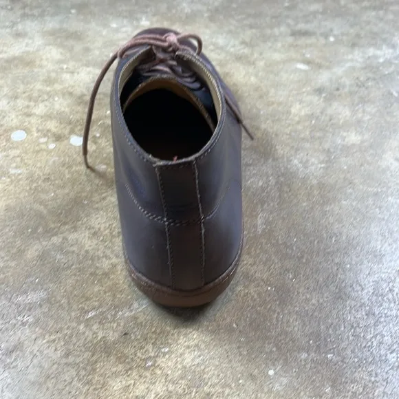 Cole Haan Men's Brown Leather Shoes with Vibram Soles Size: 10 1/2