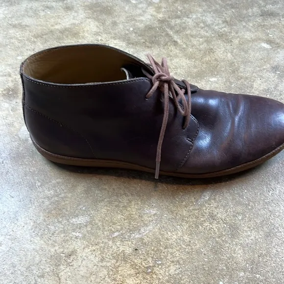 Cole Haan Men's Brown Leather Shoes with Vibram Soles Size: 10 1/2