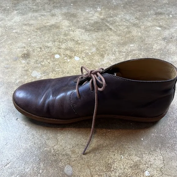 Cole Haan Men's Brown Leather Shoes with Vibram Soles Size: 10 1/2