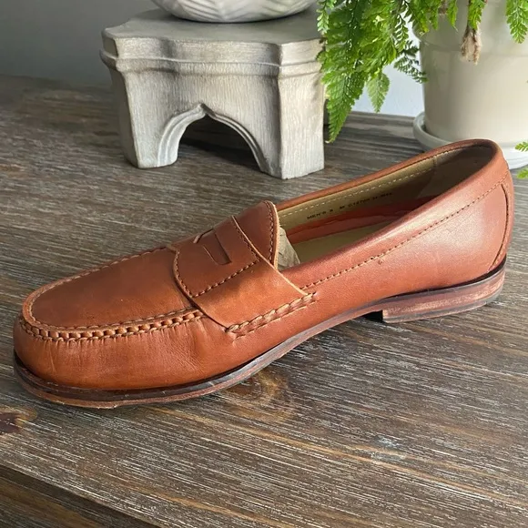 Cole Haan Men’s Grand Pinch Penny Loafer Leather Slip On Shoe Tan Camel Brown 8M