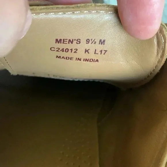 Cole Haan men’s leather lace up shoes size 9 1/2