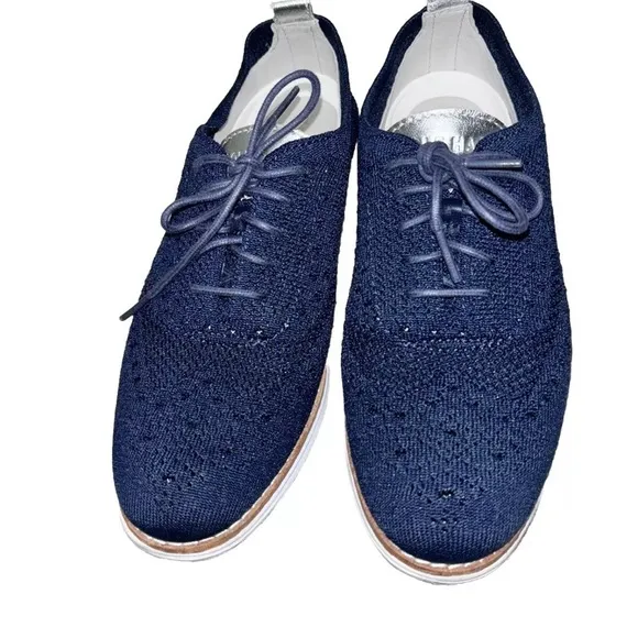 Cole Haan Original Grand Womens Size 7 1/Navy Casual Wingtip Oxford Shoes W11503