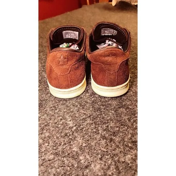 Converse brown suede John vavatos Low's size 7 men 9 women