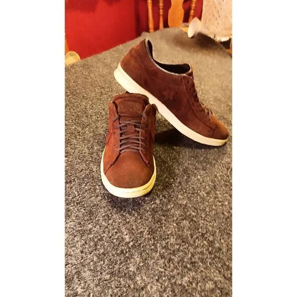 Converse brown suede John vavatos Low's size 7 men 9 women