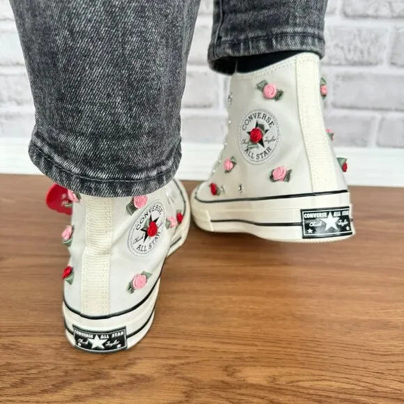 🌹🌹🌹Converse Chuck 70 Valentine's Day Hi Sz 8 Womens Shoes Roses Beige A10637C