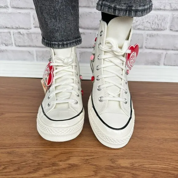 🌹🌹🌹Converse Chuck 70 Valentine's Day Hi Sz 8 Womens Shoes Roses Beige A10637C