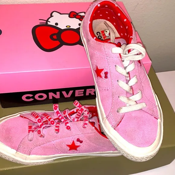 Converse Hello Kitty One Star girls sneakers