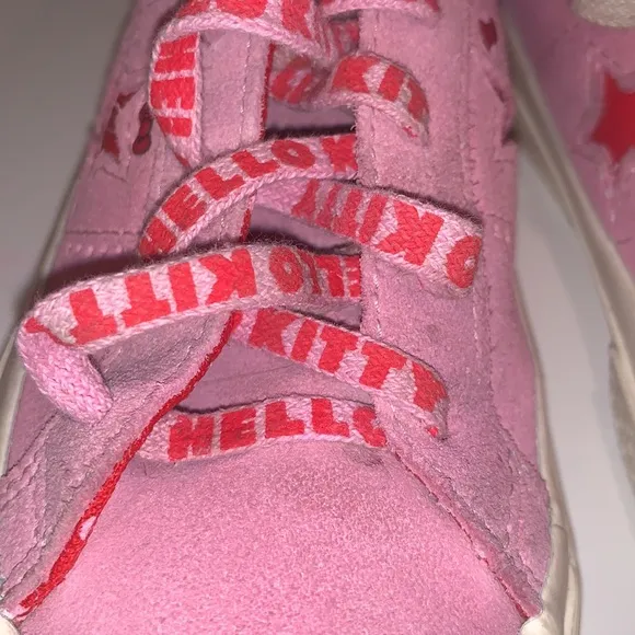 Converse Hello Kitty One Star girls sneakers