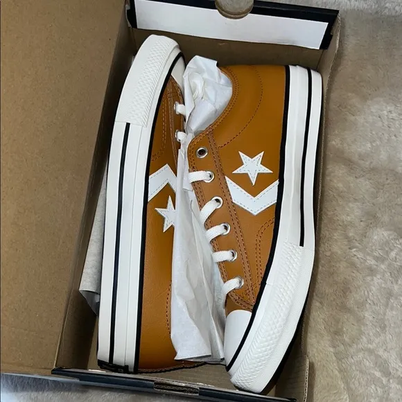 Converse Men's Brown Sneakers.  Size 6