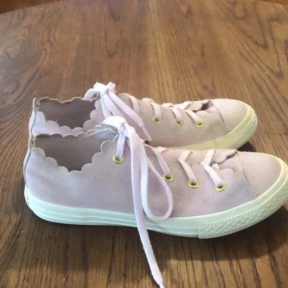 Converse pink suede scalloped sneakers size 3 fancy cute girly fun GUC