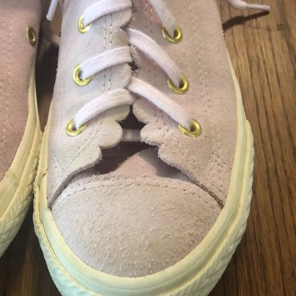Converse pink suede scalloped sneakers size 3 fancy cute girly fun GUC