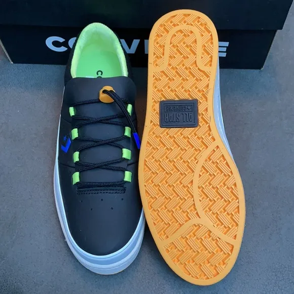 Converse Pro Leather shoes for women