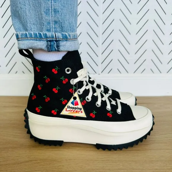 ⭐Converse Run Star Hike Platform Cherries Sz 7 Women's Shoes Embroidered A08113C
