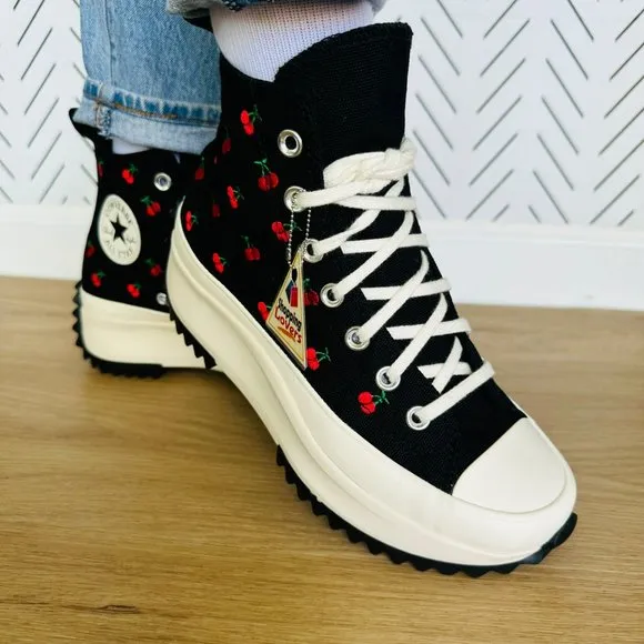 ⭐Converse Run Star Hike Platform Cherries Sz 7 Women's Shoes Embroidered A08113C