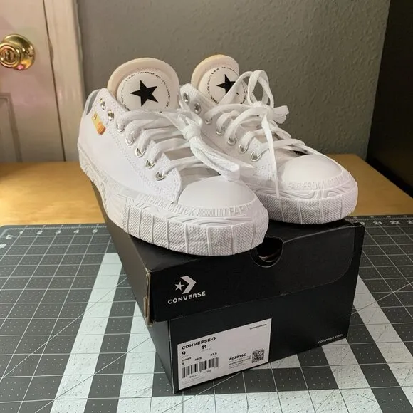 Converse Shoes Adult 9M / 11W Chuck Taylor Alt Star White A02839C Unisex Low Top