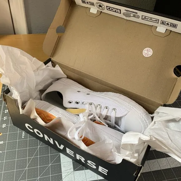 Converse Shoes Adult 9M / 11W Chuck Taylor Alt Star White A02839C Unisex Low Top