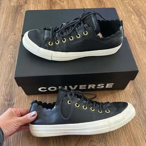 CONVERSE Chuck Taylor all star black leather lace up shoes sneakers women's 8