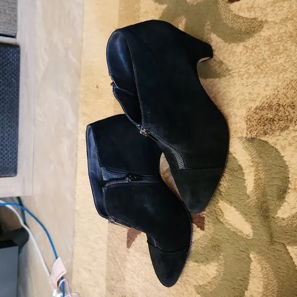 Corso Como ankle suede boots