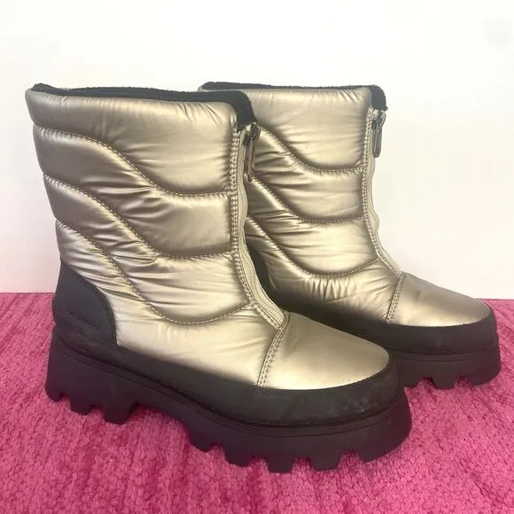Cougar Savvy Waterproof Puffer Boots Metallic Gold Size 9