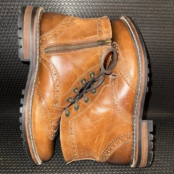 CREVO Chukka Ankle Boots Brown Leather SPEAK EASIER Oxford Wingtip Mens Size 8.5