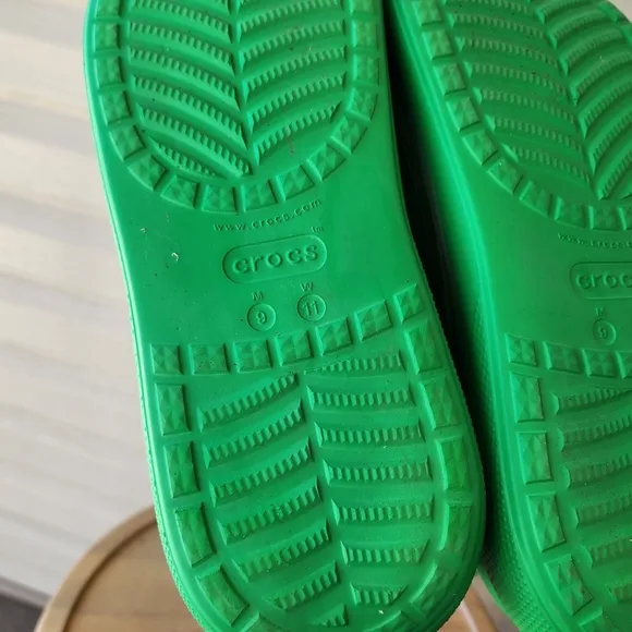 Crocs classic Crush rain platform boots green color