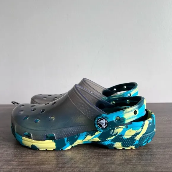Crocs Classic Iconic Translucent Marbled Unisex Clog Size 6 or 8 #B1871